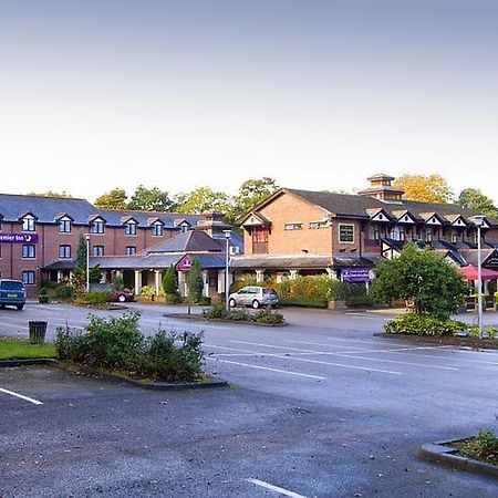 Premier Inn Manchester - Wilmslow Exterior photo